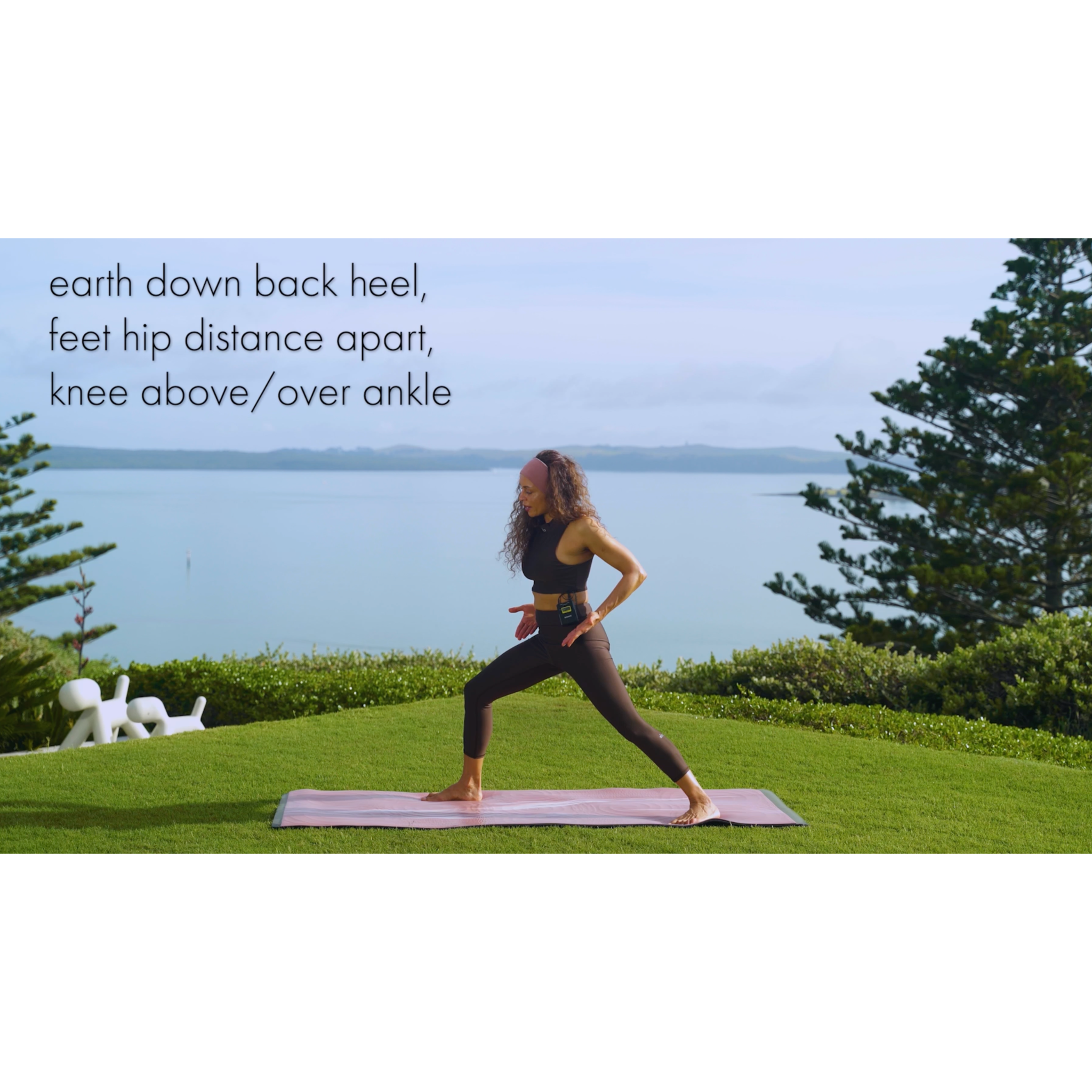 Leg strength and balance – yoga sequence with warrior 1 &amp; 2 (9 minutes)