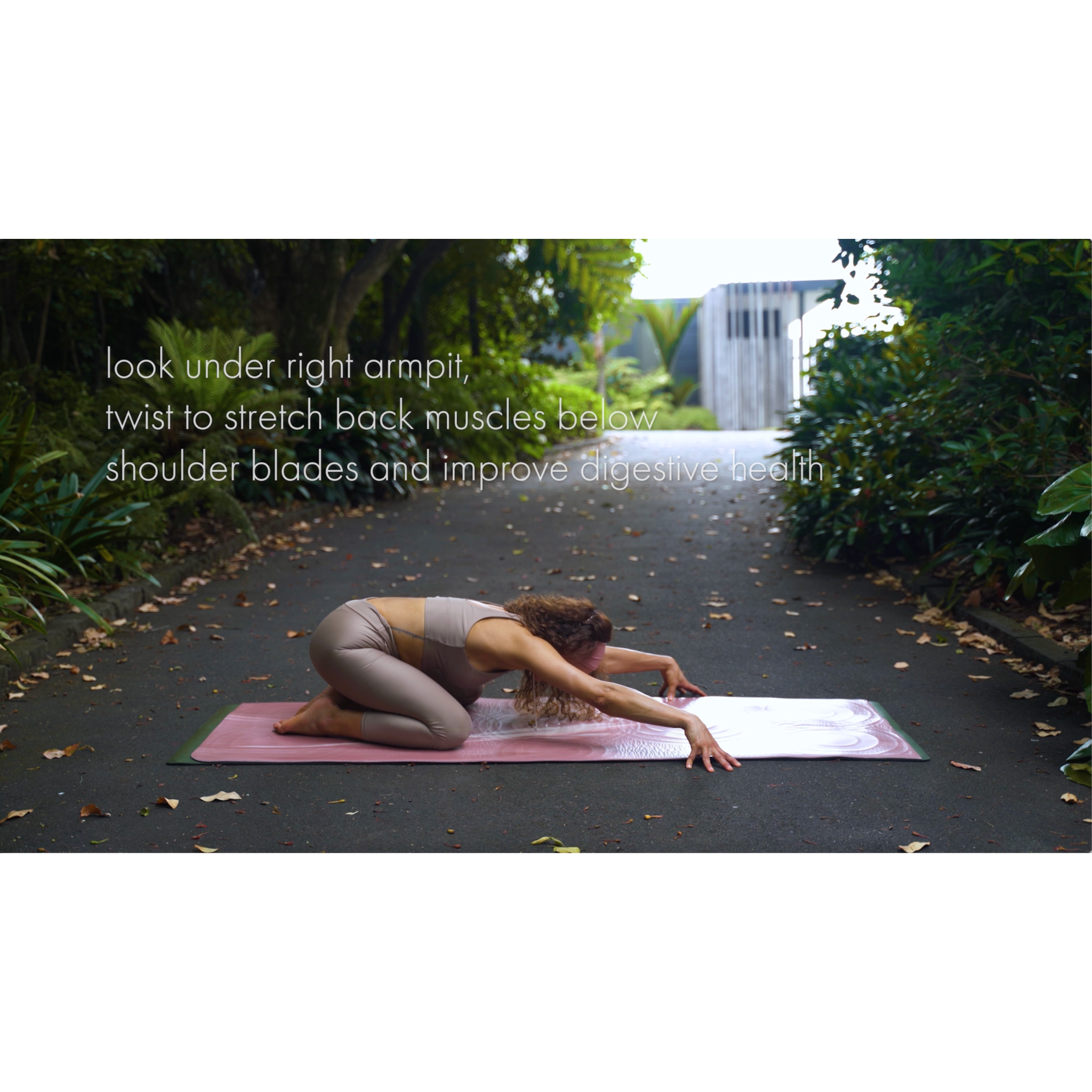 Neck and shoulder mobility – 7 pose sequence (8 minutes)